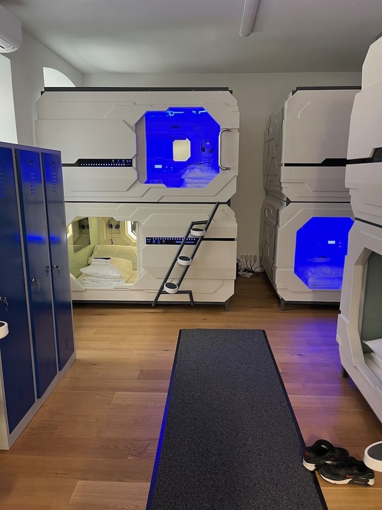 מלון וינה, אוסטריה קרוב לבית חבד Apartment - City Center