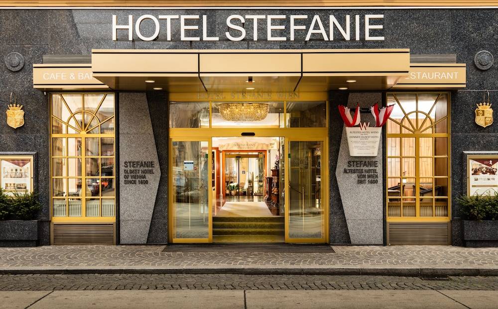 מלון בקרבת בית חבד וינה אוסטריה