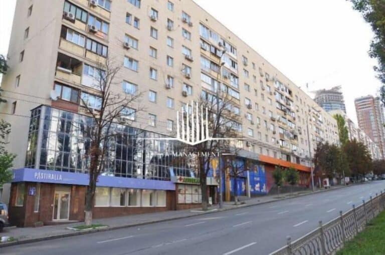 מלון Arena Summit Apart Hotel קייב, אוקראינה קרוב לבית חבד